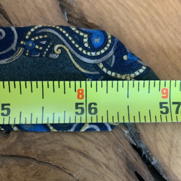 MMA METROPOLITAN MUSEUM OF ART VINTAGE NECKTIE,100% SILK, VINTAGE TEXTILE PRINT - Picture 8 of 10